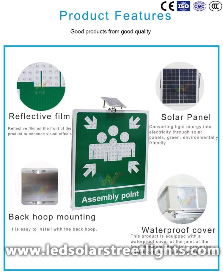 details of reflective road signs